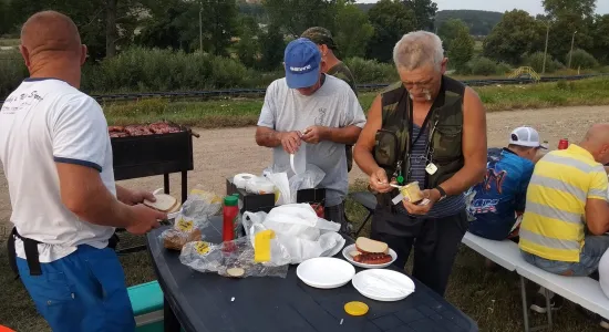 e5619073ccd68bbd4e1a576e38e3b4fe