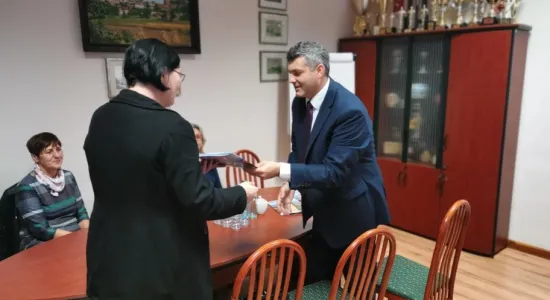 73003531 2662346863825817 3946134381545914368 