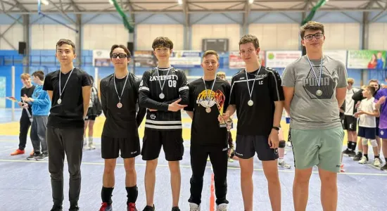 f5ddf1538d31f16281a3e95892bef291