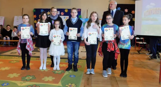 28698481 1008040306000499 2181430505221146889 