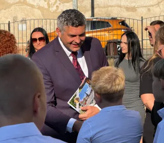 rozpoczęcie roku szkolnego w Szkole Podstawowej Nr 1 w Ząbkowicach Śląskich