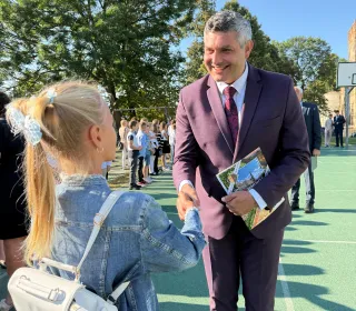 rozpoczęcie roku szkolnego w Szkole Podstawowej Nr 1 w Ząbkowicach Śląskich