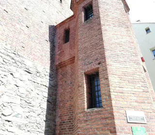 0387babb4645047a217dbd44d48f0513