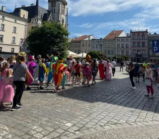 348361388 797178341714470 7109524574867608494 