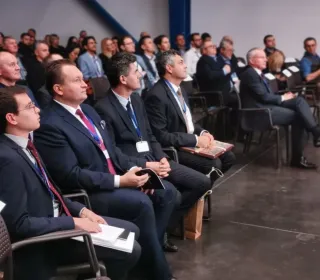 0d731bf494eae4b09190420508e15efc