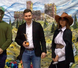 29472869 1819548001429305 4275449985354432512 