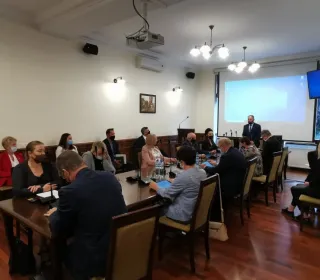 240646843 281148250017104 9188845133058946705 