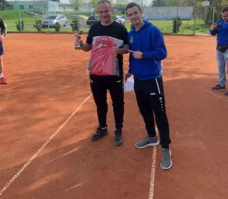 344198996 957683648917271 1344470126235772891 