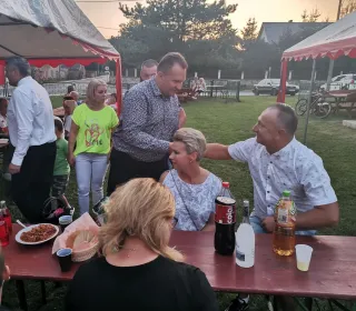 1f6dabec36127f4b2fe3abe2de722ae6