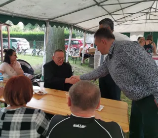 25720aa4349c9939eb1fe8bd5eadbc44