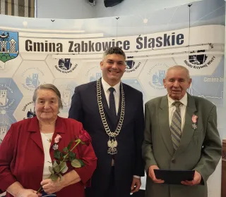 2a10e4abc47b6a7f202a688b0a562477