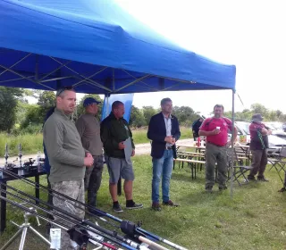 36515828 1770065676363775 881050362532855808 