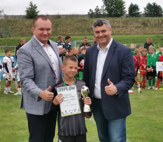 69754250 380092039327599 2773975082765123584 