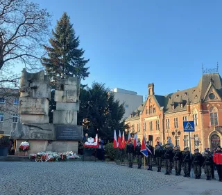 465703343 122213739194029910 6858850326898164936 