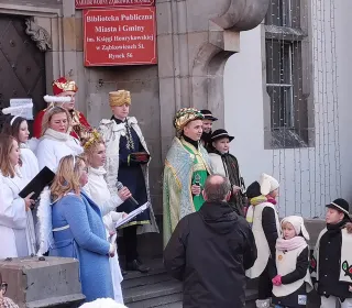 82188997 841044233016484 4582227722507386880 