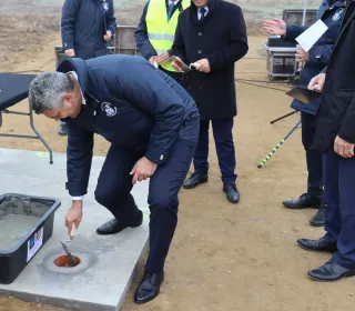 426588af46ffb620584f7b9eb713d933