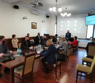 45e1ea0686bf7b620644e26589e19f6f