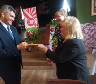 48937f6f0757d45c0f569bb61fc4d688