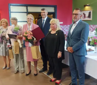 534d9fc6aed07c66ebde3608eb043458