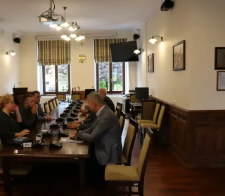 570459b8ce7d2e04cbbeebbda2e9dd56