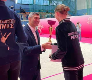 386861433 2336546709862508 546008481994212902 