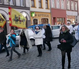 82696985 477121183212135 6837329872122019840 