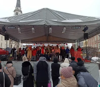 60b855ea463b20b639c9b6ca7383e233