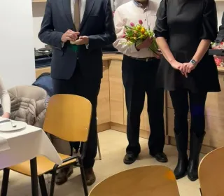 63594b445fd90e21c402a6217024403d