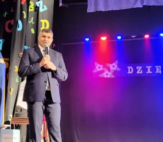 64ce50025b56c4255112afa6b07b42ab