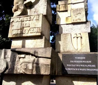 6593dbab6c879841fcec4de9d780ccaa