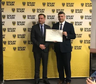 666e7283ef60a550ad02eba113de3262