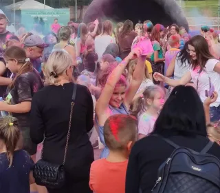 6af2b900ba2743317532368d17f9b63b