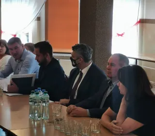 6bf4442cc6b44014af9298a50f65d199