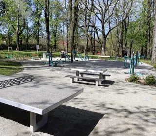 6d0f2e195163c7b5ae437074292ad754