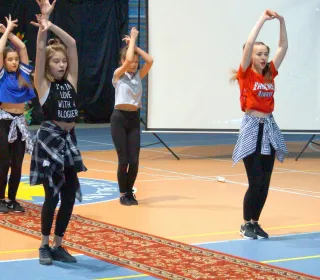 29432295 1819546521429453 1055922107768111104 