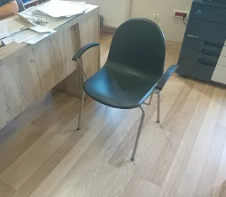 71d6be263ec1d4774a63bc2750dfe053