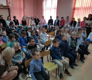 75226382 1239480589587168 4693805393694949376 