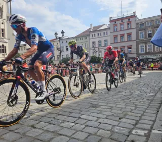 7b9b4ba7c604b0328cc9592e6d8e83af