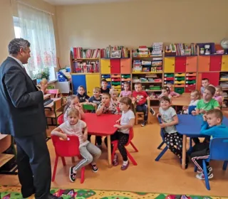 71100680 2605398156187355 6453518838498590720 