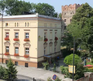 8179bce3e86d44cb3e40cf8857028603