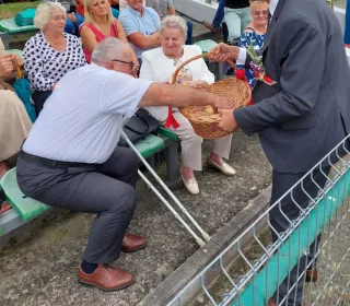 83ba4ac35e048a0b5caa9e3f79600048