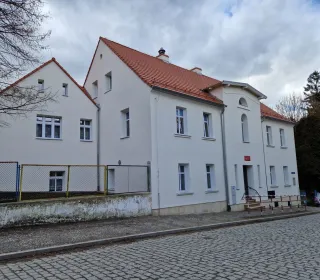 88af3b5375577a9827bea8da9be4fd96