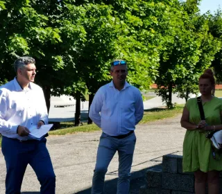 92d4b8dfad0c7ec15e96c56ee906c219