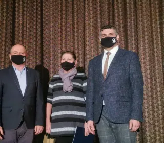 963118653f506d7a5c40015ab00d6824