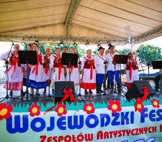 358395650 743417764450904 1144338854812281990 