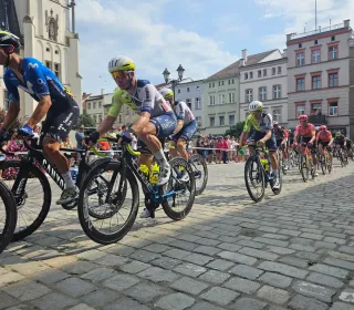 9f4d7cf2f4649bd49b2b6e74ff512547