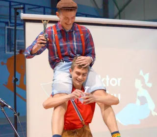 29433168 1819544054763033 7369979217817108480 