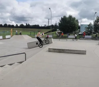 aa3b8d1bc354a8768c1039b4a385bf15