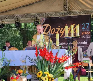 b5e35e60c99e0d4cc6ca8289de8c5dcd