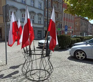 b6cda917821938bd40287735723ea83b